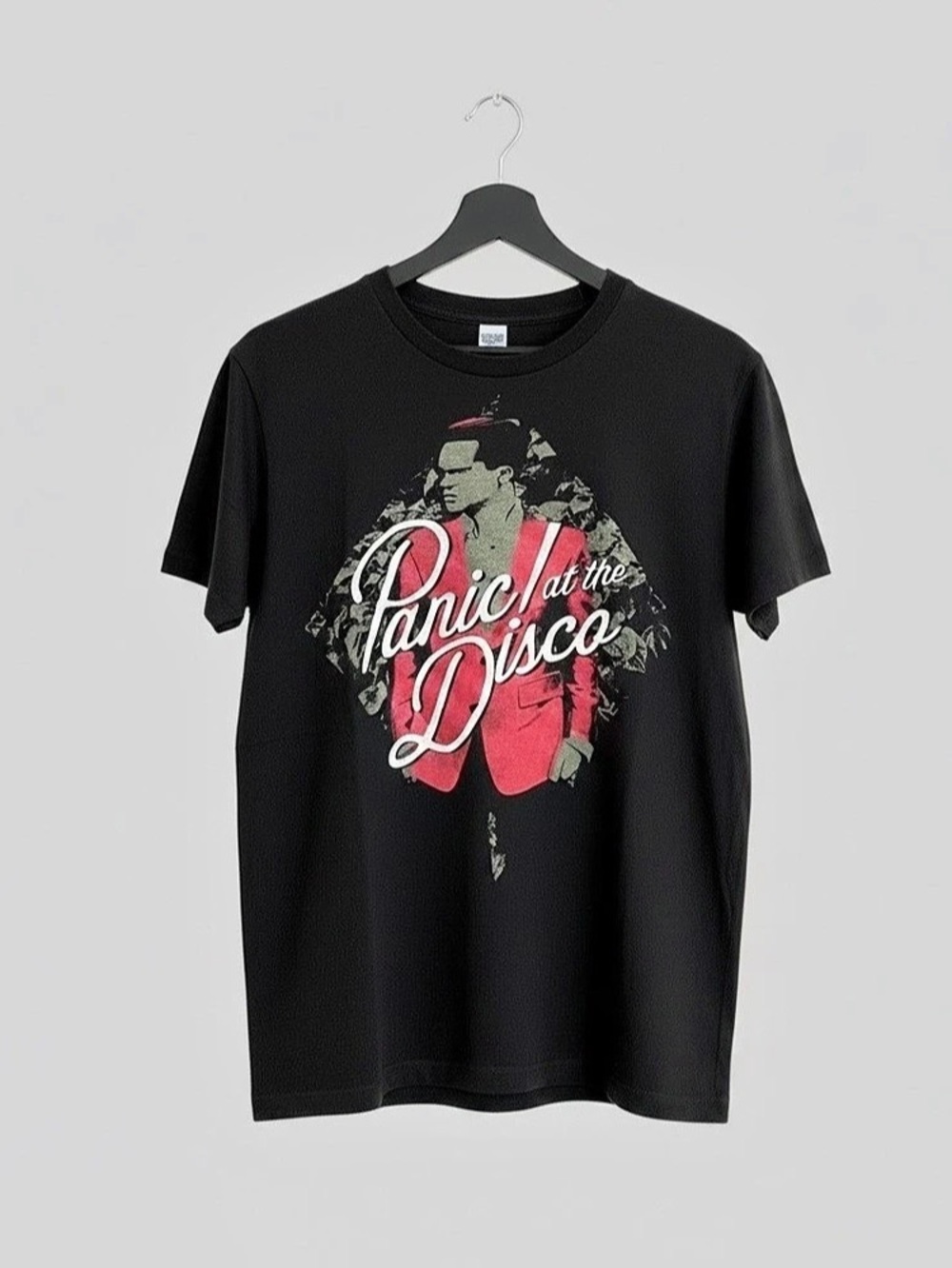 Panic! At The Disco Diamond Red Jacket T-Shirt Graphic Short Sleeve Tee in Black